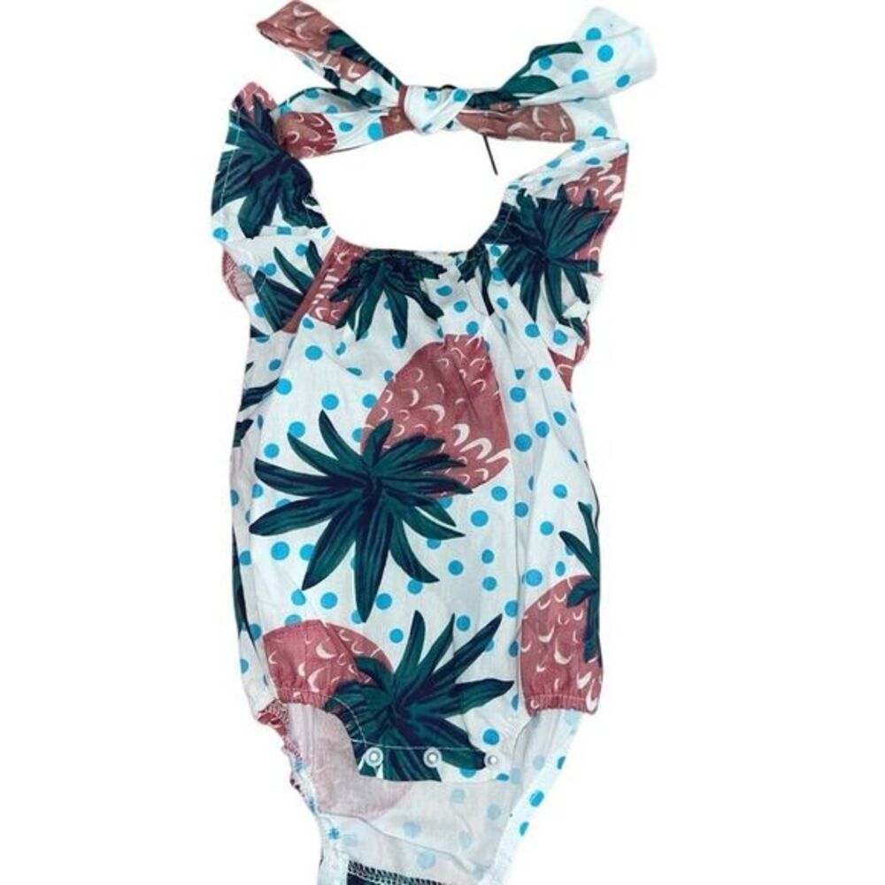 Baby girls outfit size 3-6 months pineapple
